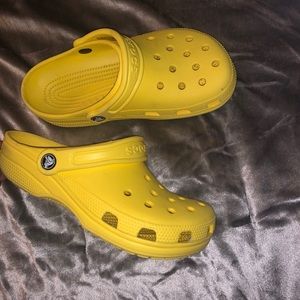 Yellow Crocs 💛